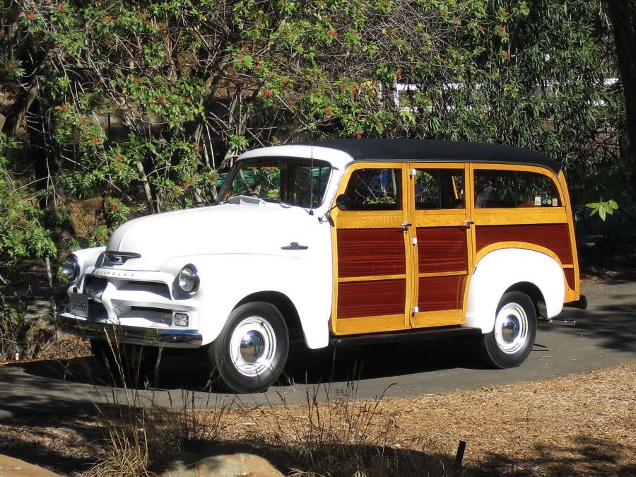  Chevrolet 3100 Cantrell Carryall Wagon 1955 года  (фото 1 из 3)
